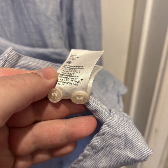 H&M Blue Striped Linen Rayon Button Up Top Blouse Women’s Sz 10 Beachy‎ Summer - Picture 8 of 8